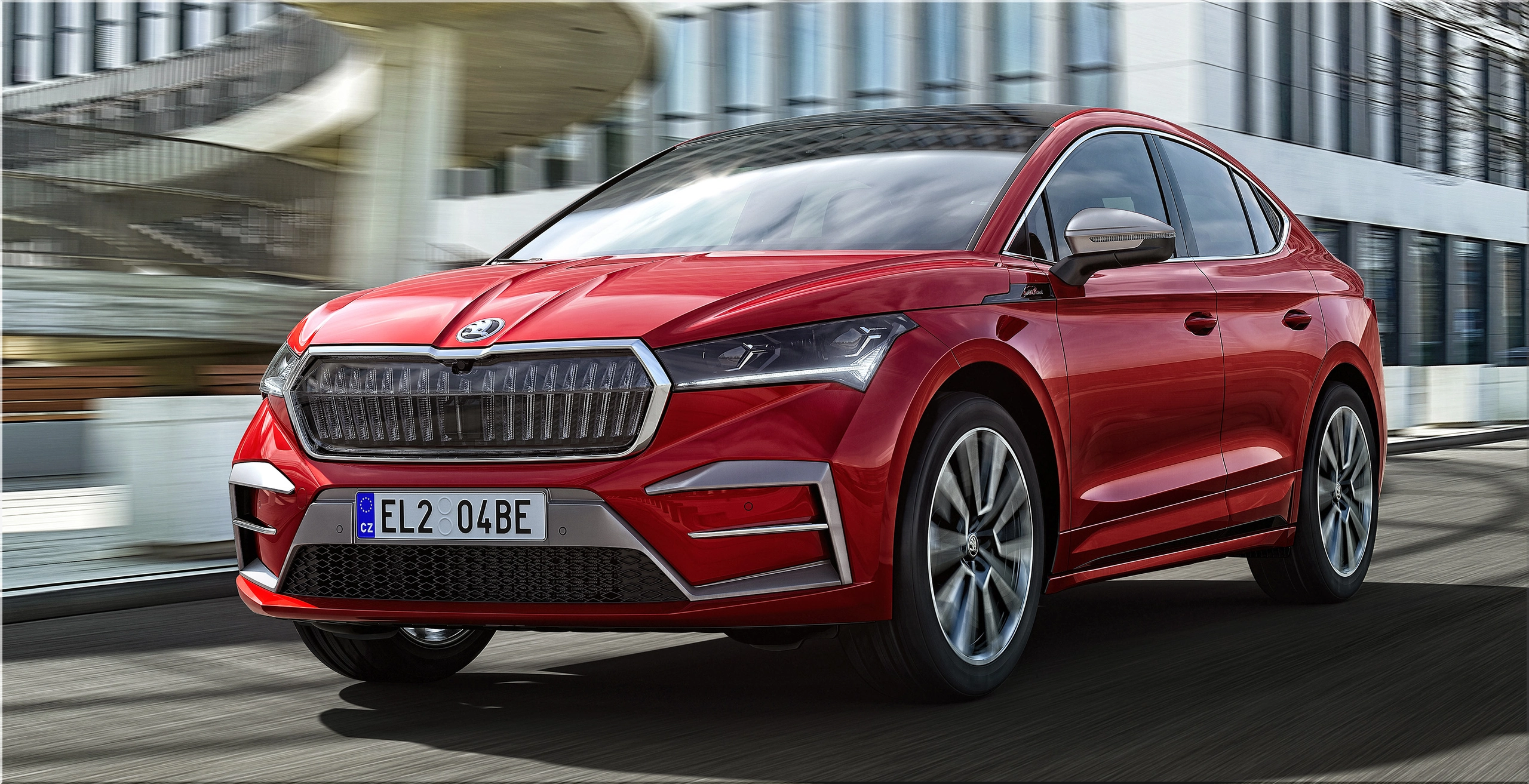 Skoda Enyaq 85: The Electric SUV That's Ready to Take on the World