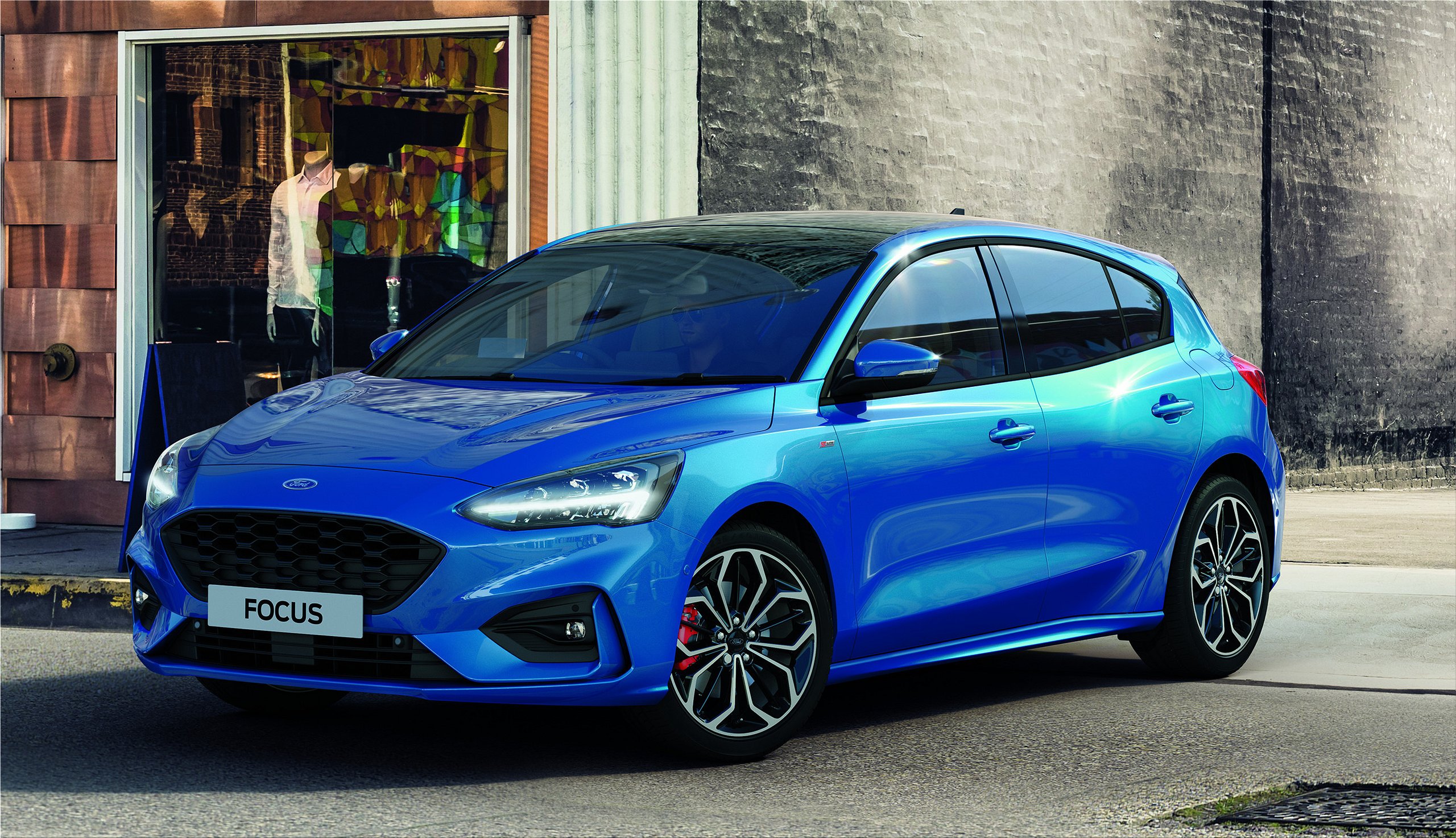 The new Ford Focus 1.0 EcoBoost MildHybrid with 155hp Electric Hunter