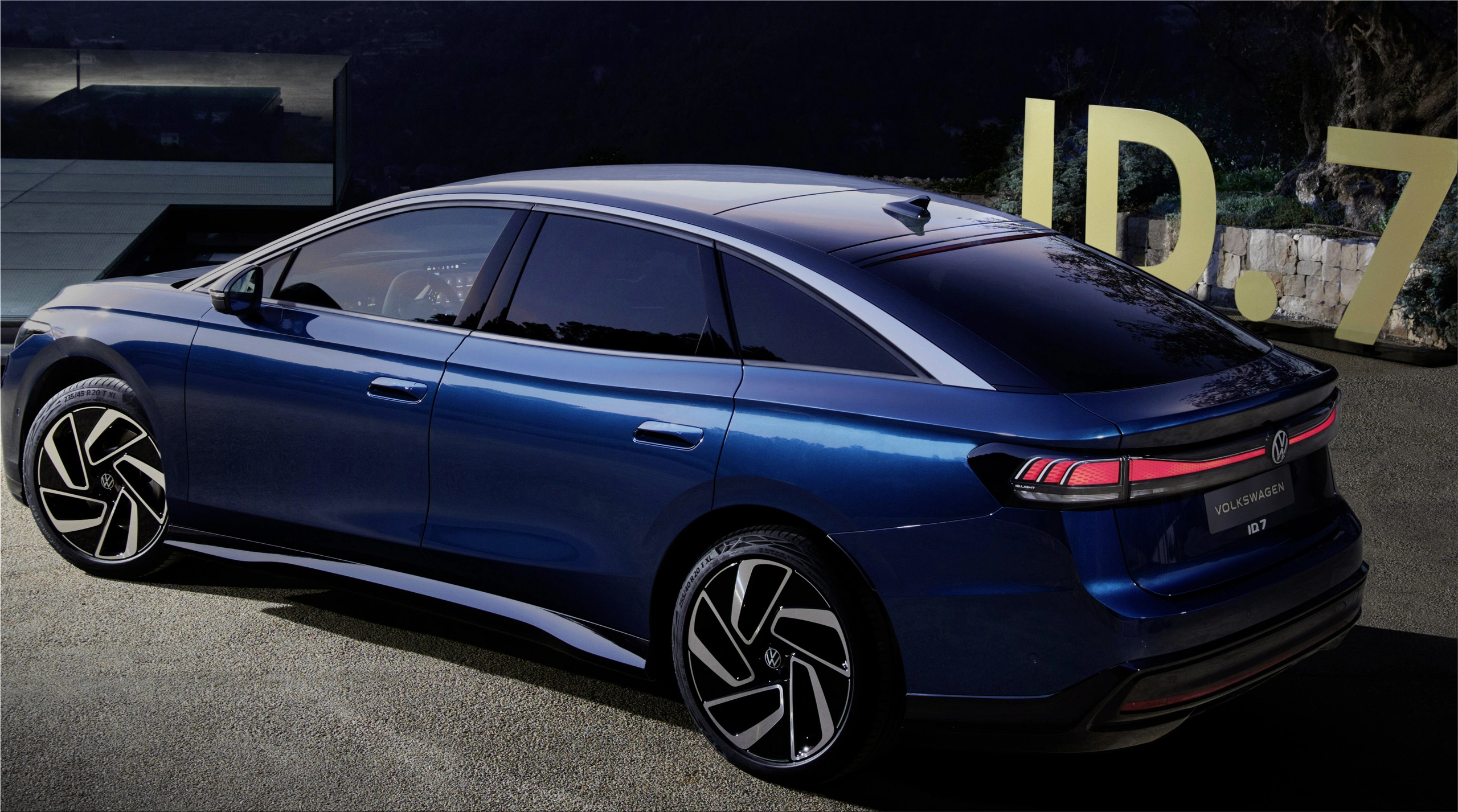2025 Volkswagen ID.7 Unveiled as German Brand's New Flagship EV
