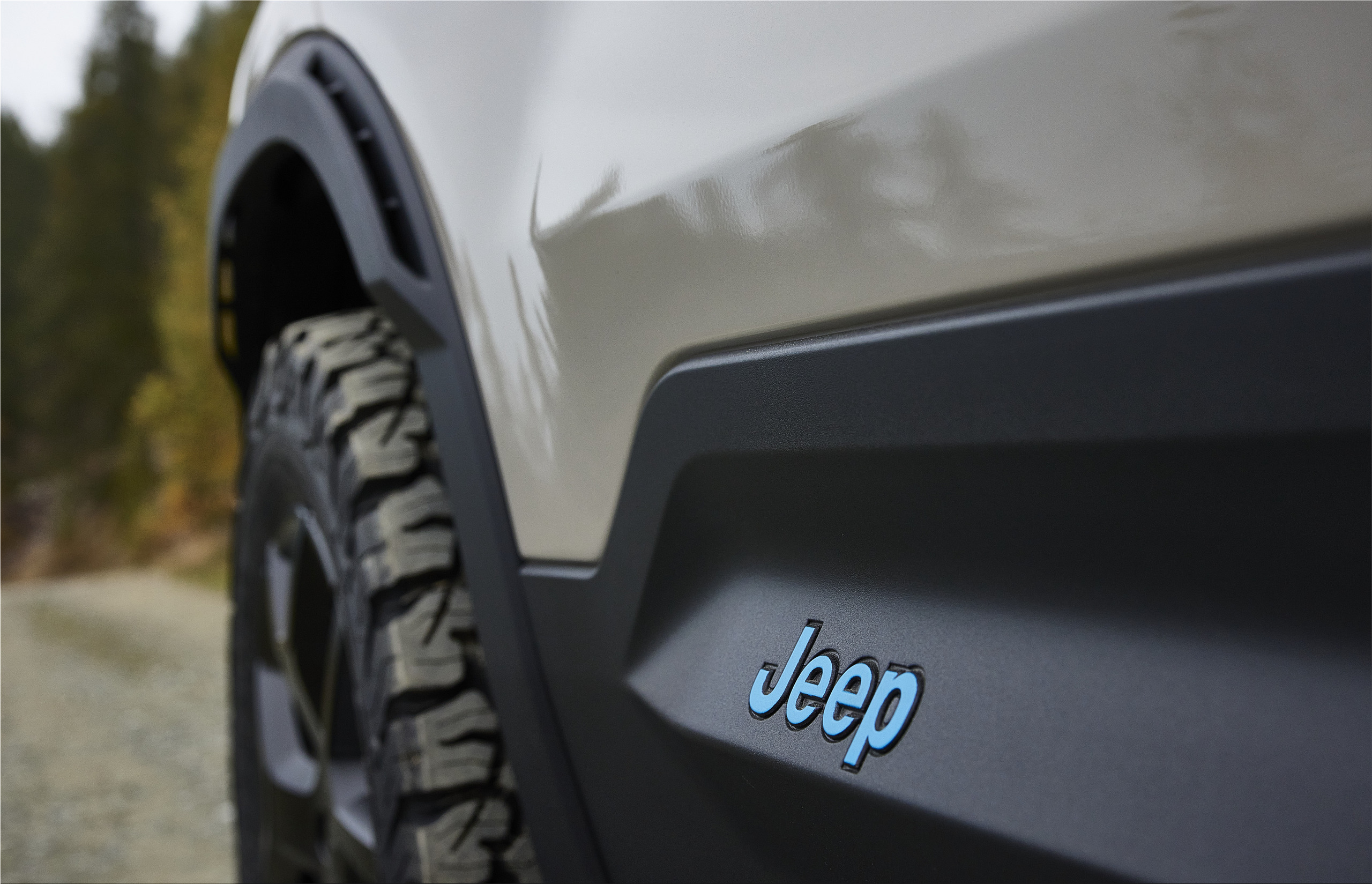 2022 Paris auto show: Jeep Avenger gets all-wheel drive