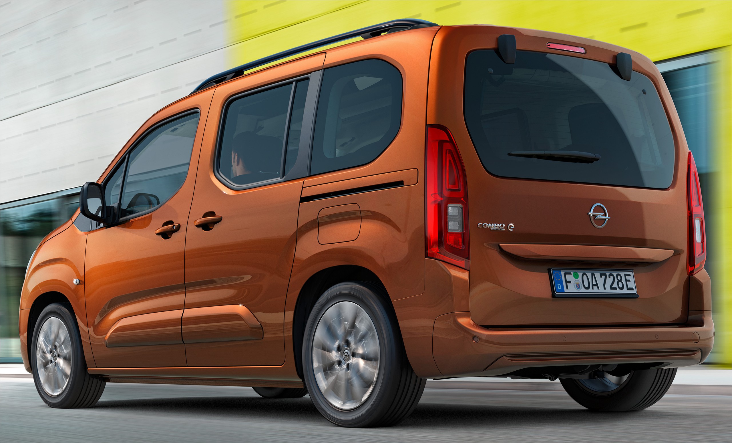 The new Opel Combo-e is a superbly practical electric car