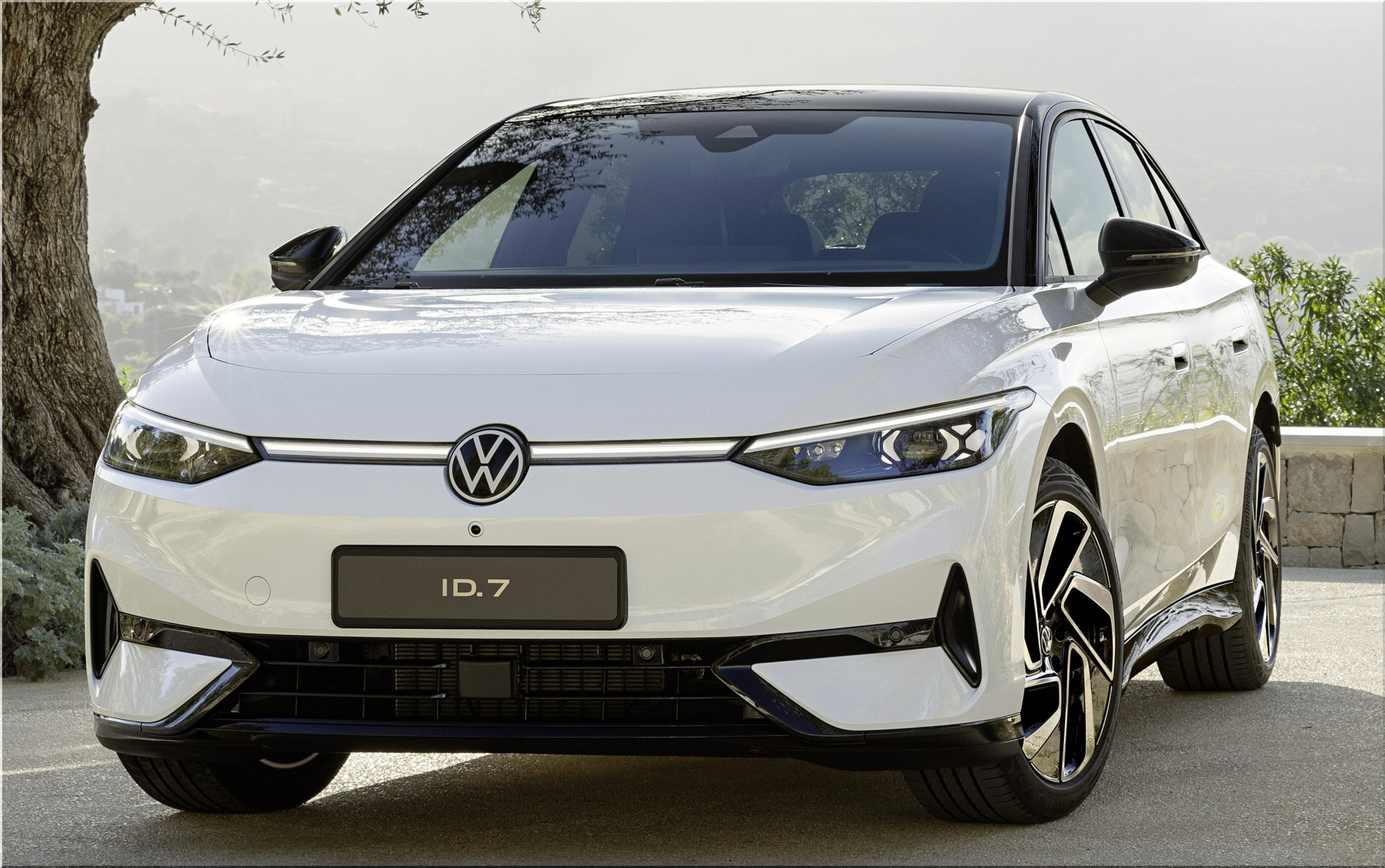 Volkswagen Launches Flagship EV ID.7 with Premium Features and Extended  Range