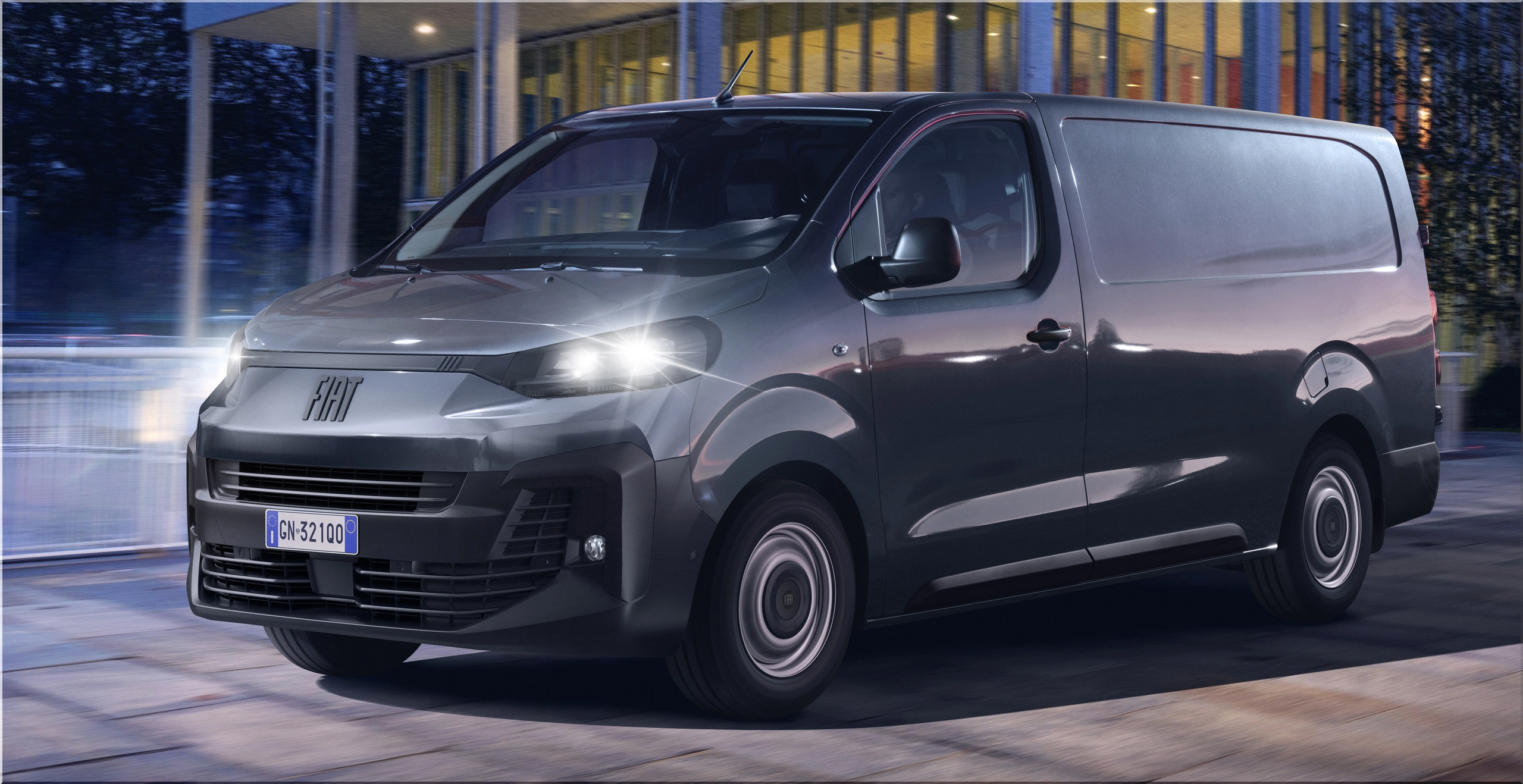 The new Fiat Scudo electric minivan offers 100 kW from 37,000 euros