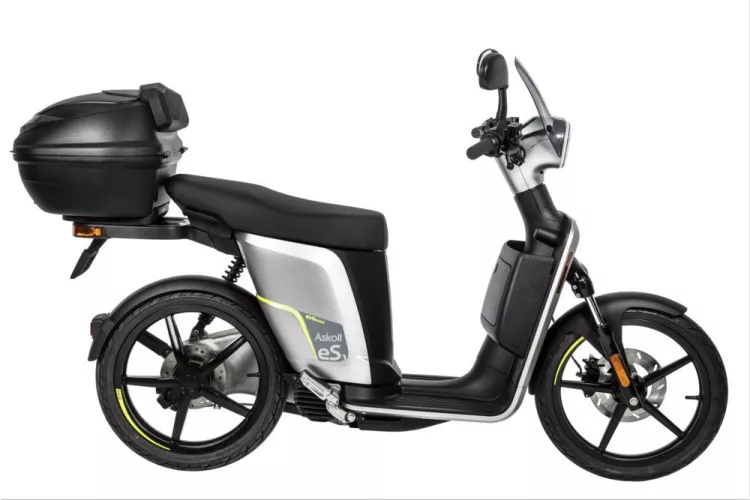 Askoll eS3 Evolution electric scooter