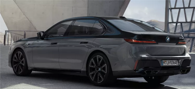BMW i7 electric car 2022 2023 a03