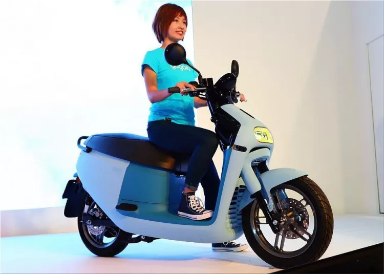 Gogoro 3 electric scooter