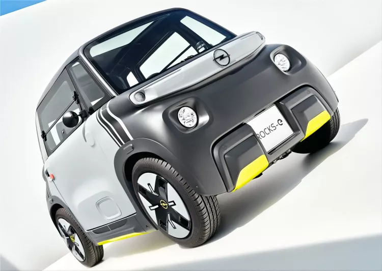 Opel Rocks-e electric vehicle