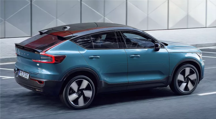 Volvo C40 Recharge electric crossover SUV