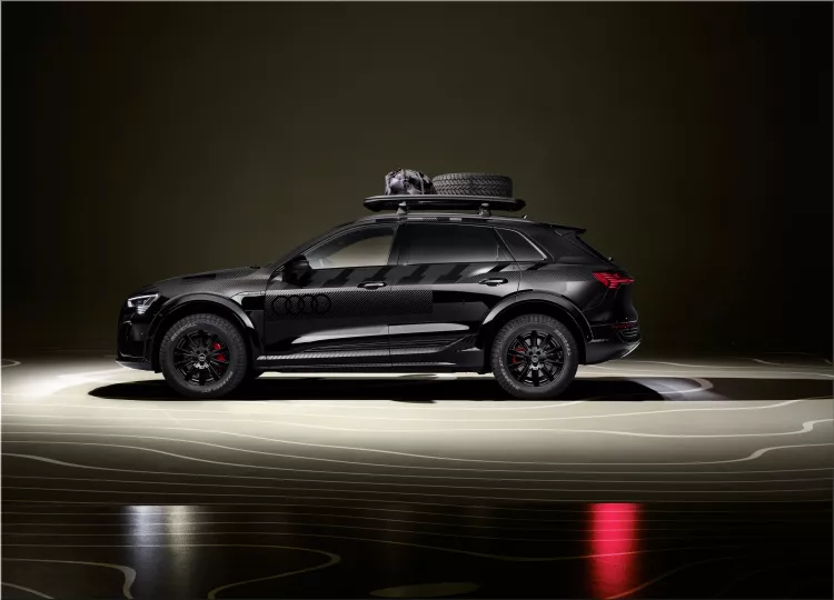 Audi Q8 e-tron Edition Dakar