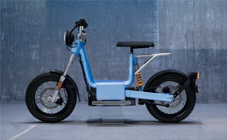 Makka Polestar electric scooter