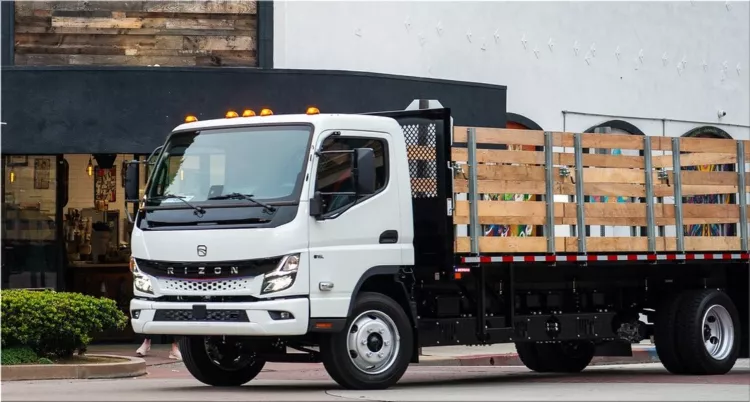 RIZON: Daimler Truck's Electric Revolution Arrives in Canada