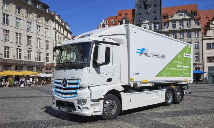 Mercedes-Benz eActros electric heavy truck