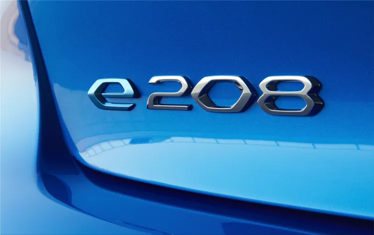 Peugeot e-208 electric car