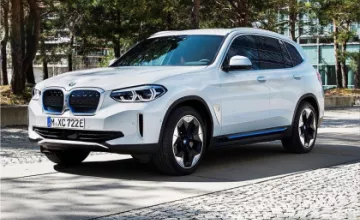 BMW iX3 - first two photos appeared