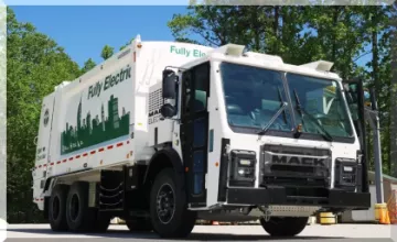 Mack Electric LR 100% electric garbage truck