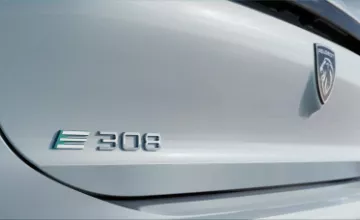 Peugeot e-308