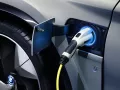 India cut VAT on electric vehicles to 5%